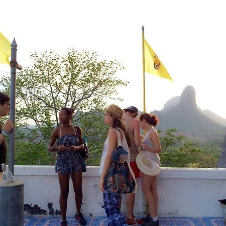 Pee Homestay Lopburi Ban Tha Krayang Buitenkant foto