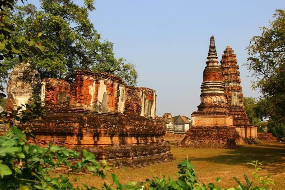 Pee Homestay Lopburi Ban Tha Krayang Buitenkant foto
