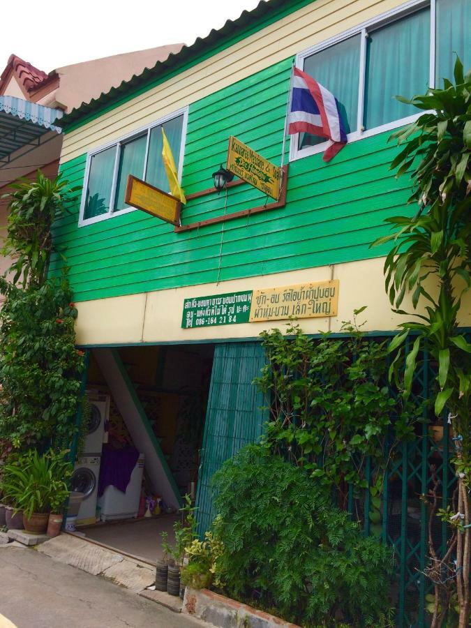 Pee Homestay Lopburi Ban Tha Krayang Buitenkant foto