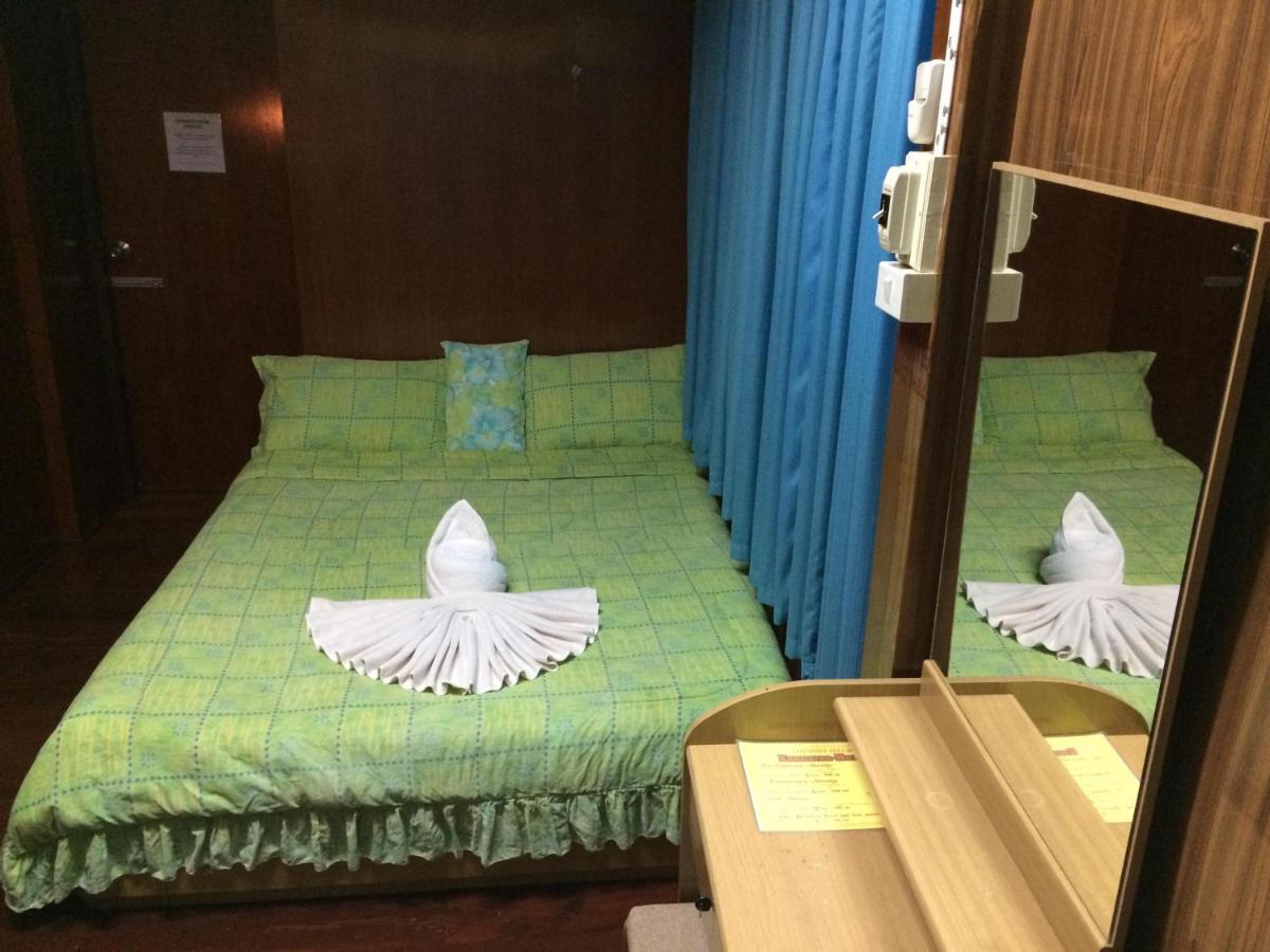 Pee Homestay Lopburi Ban Tha Krayang Buitenkant foto